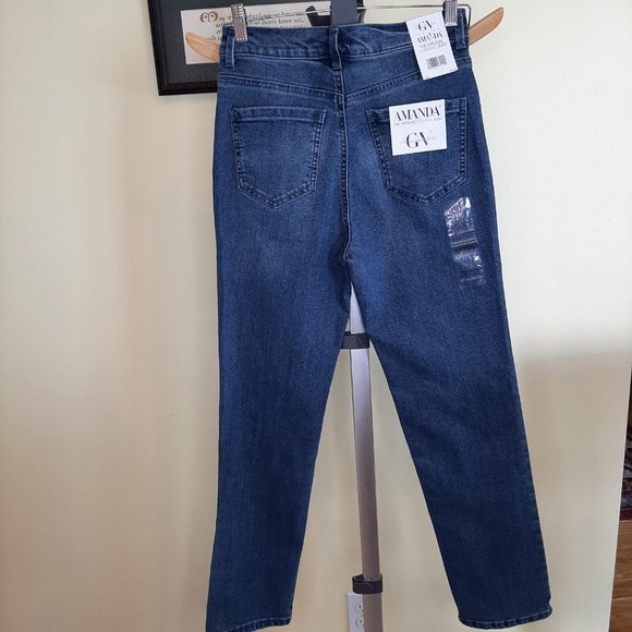 Brand New High Rise Famous Gloria Vanderbilt AMANDA Slimming Jeans!!! - Picture 7 of 14